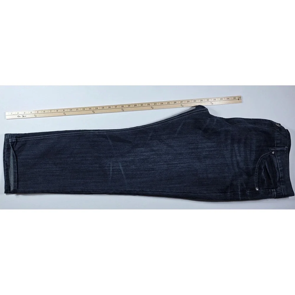 FUSAI Mens Dark Wash Straight Leg Denim Jeans Blue Size 42 x 32
